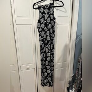 Forever 21 maxi dress size small EUC